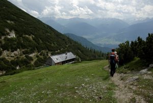 Gewaltfreie Kommunikation - Luna Yoga - Bergwandern @ Solsteinhaus im Karwendelgebirge | Tirol | Österreich